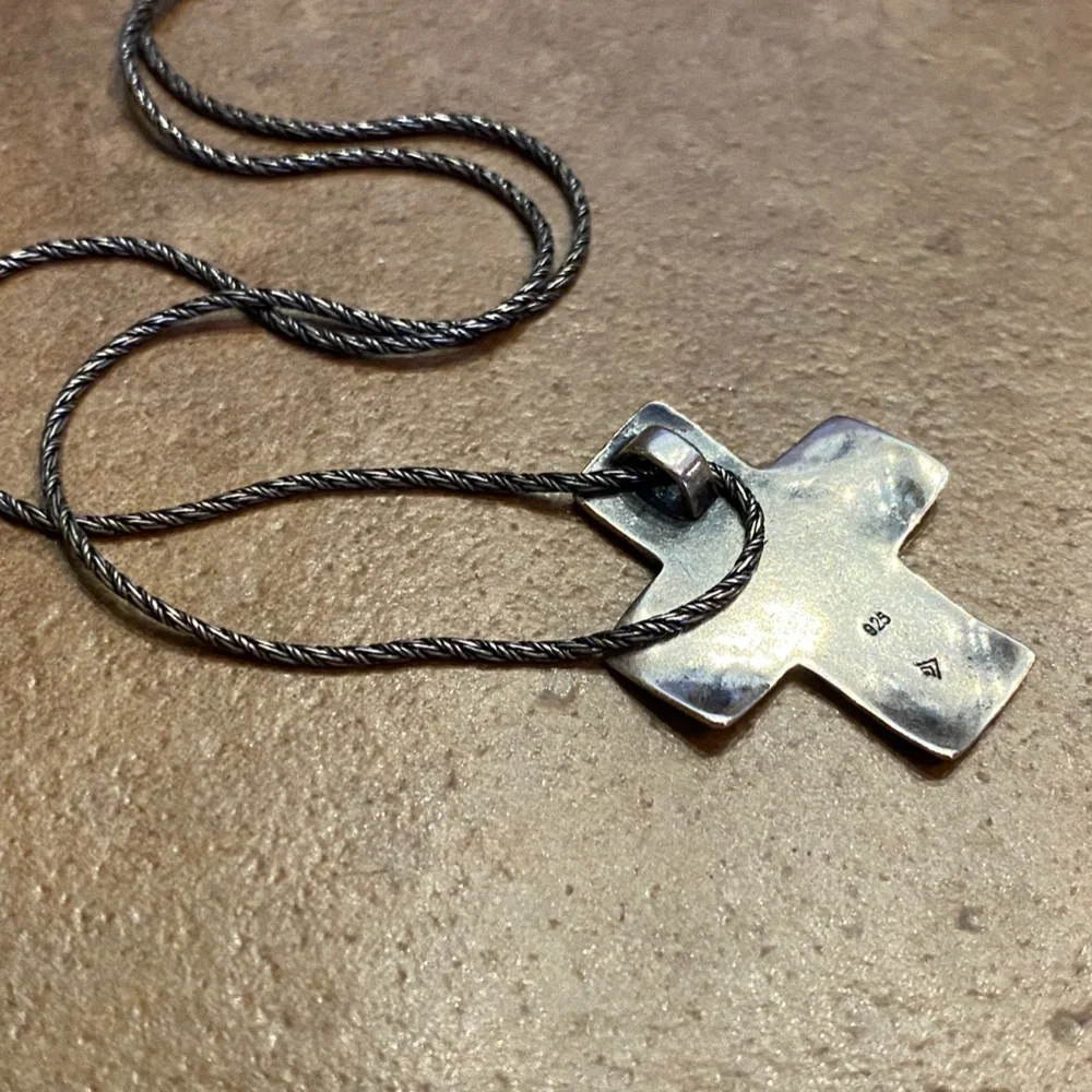 Silpada Cross Necklace - Picture 7 of 11